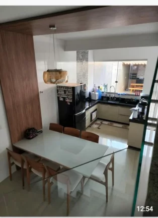 Imagem CASA LINDA DE TRES QUARTOS