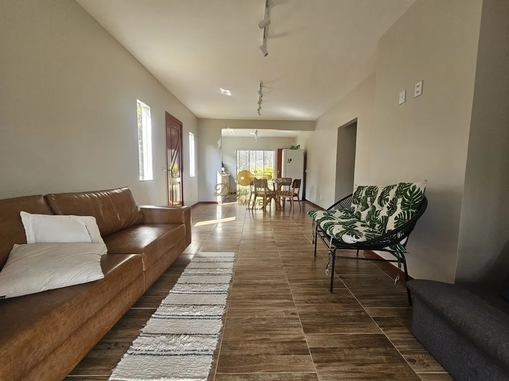 Imagem Casa em Condomínio para Venda em Teresópolis / RJ no bairro Vargem Grande