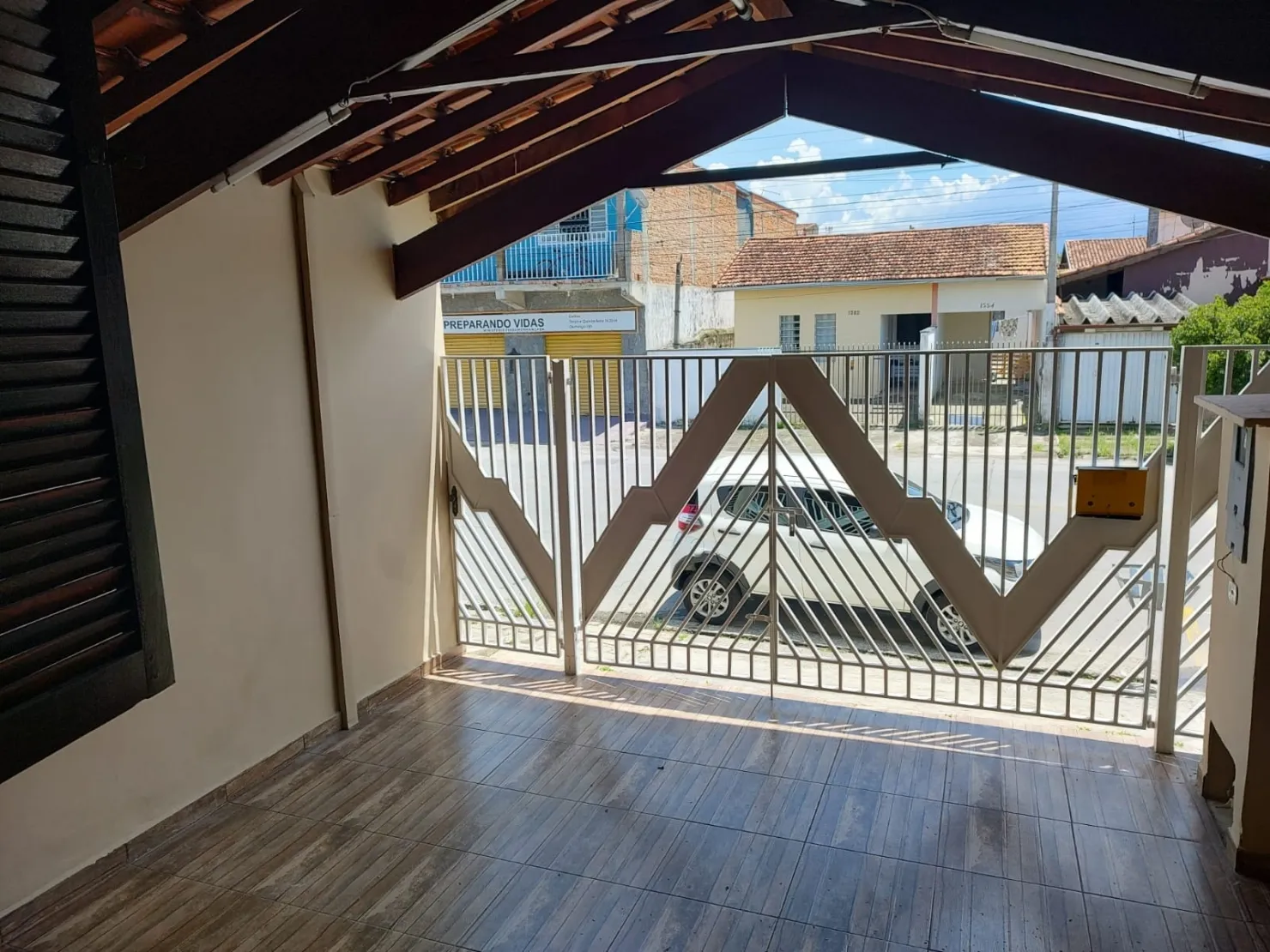 Imagem Casa à venda 2 Quartos, 1 Suite, 125M², Vila Rica, Pindamonhangaba - SP