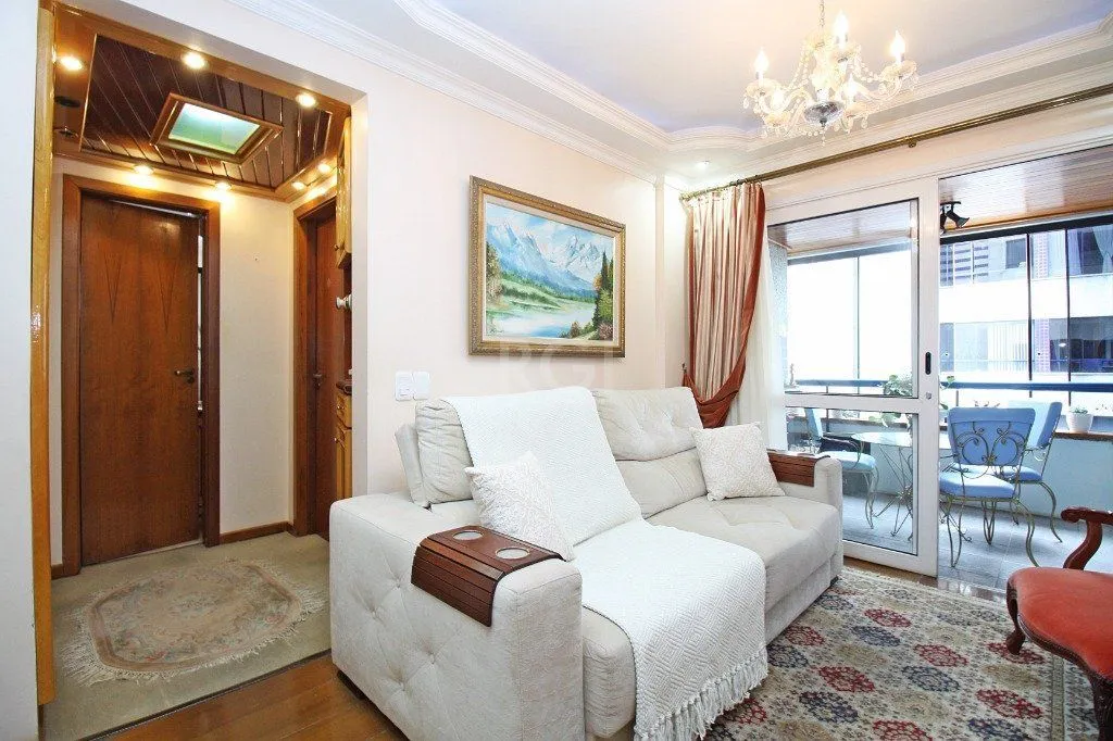 Apartamento para Venda - 72m², 2 dormitórios, 1 vaga - Passo da Areia