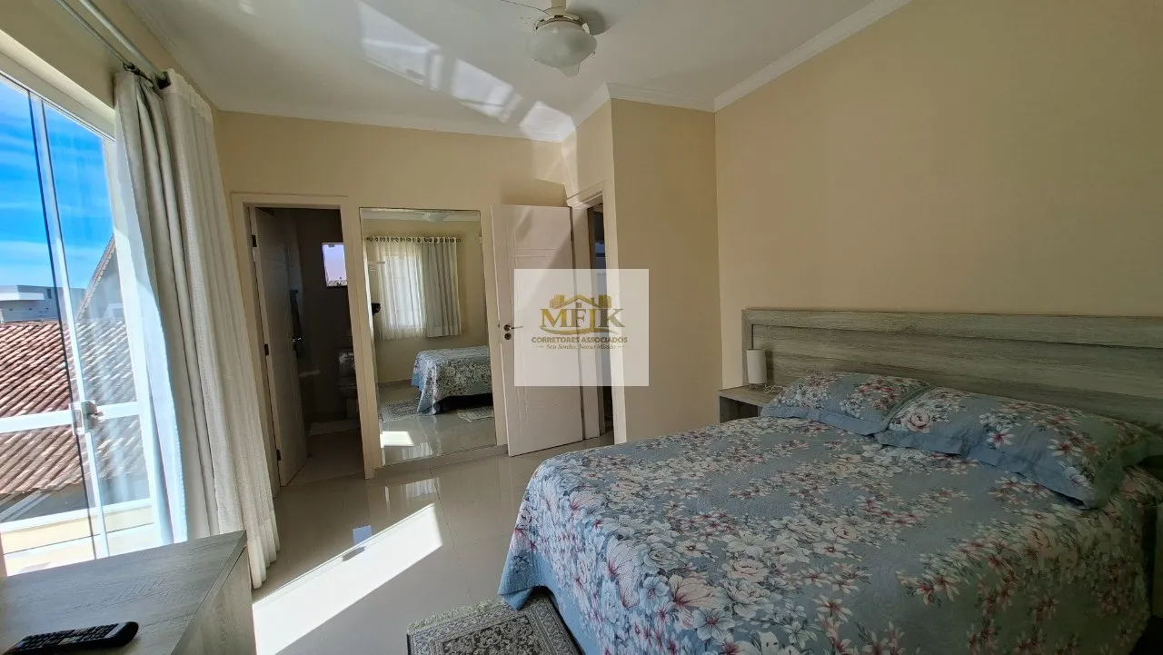 Imagem Imperdível! Casa à venda em Pontal do Paraná-PR, Atami Norte. 3 quartos, 1 suíte, 1 sala, 2 banheiros, 4 vagas de garagem, 216m².