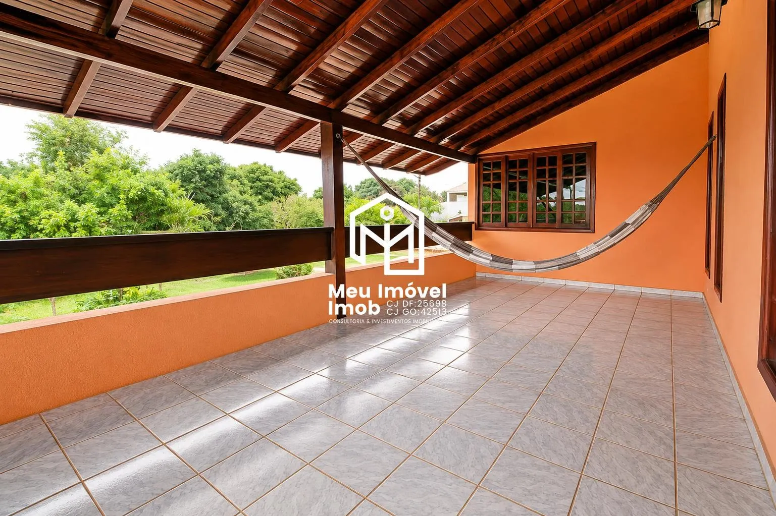 Imagem Casa 5 Quartos 5 Suítes 4 Vagas 500m² Lago Norte/DF