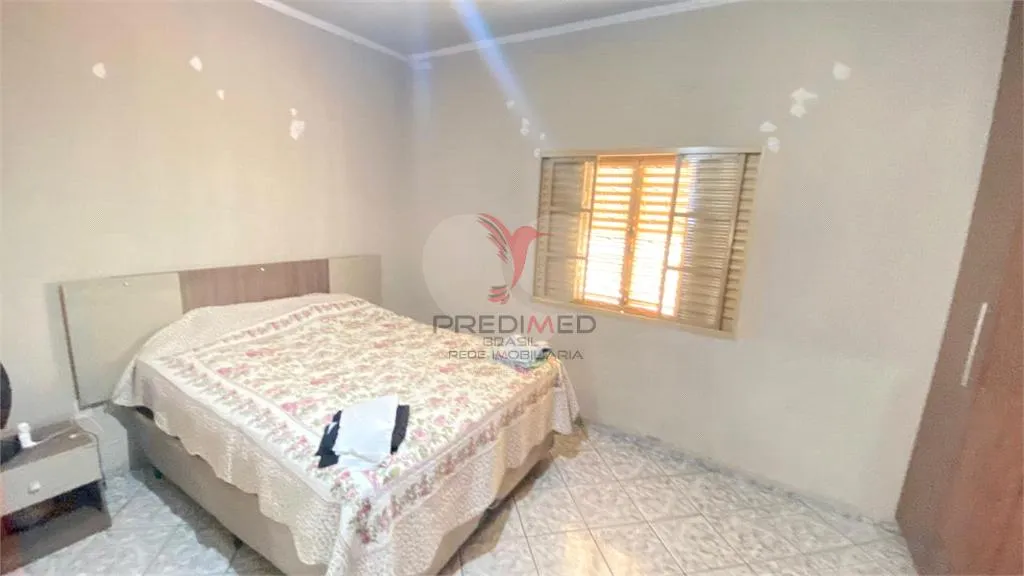 Imagem Casa de 3 quartos, 194m² no bairro Jardim Príncipe, em Lençóis Paulista