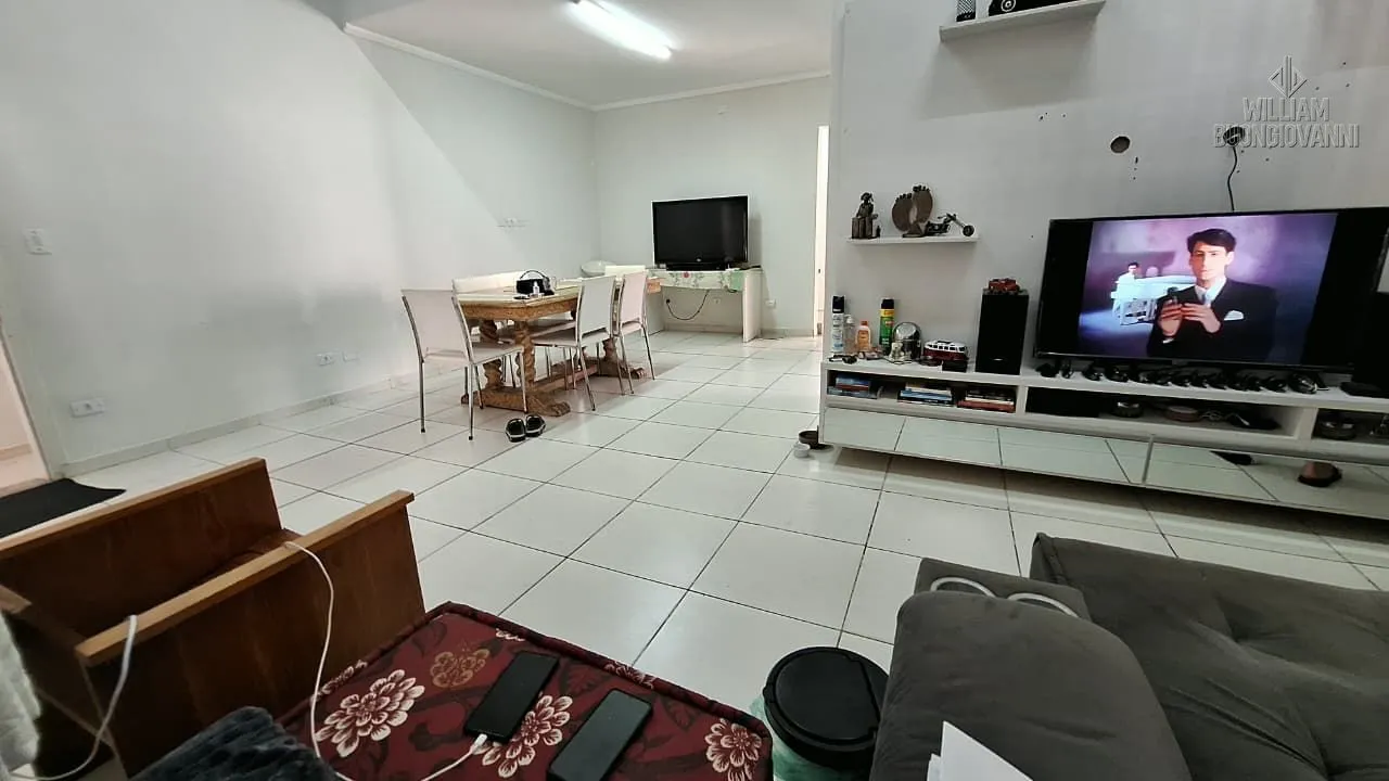 Imagem Sobrado 4 dormitórios com piscina em Mongaguá