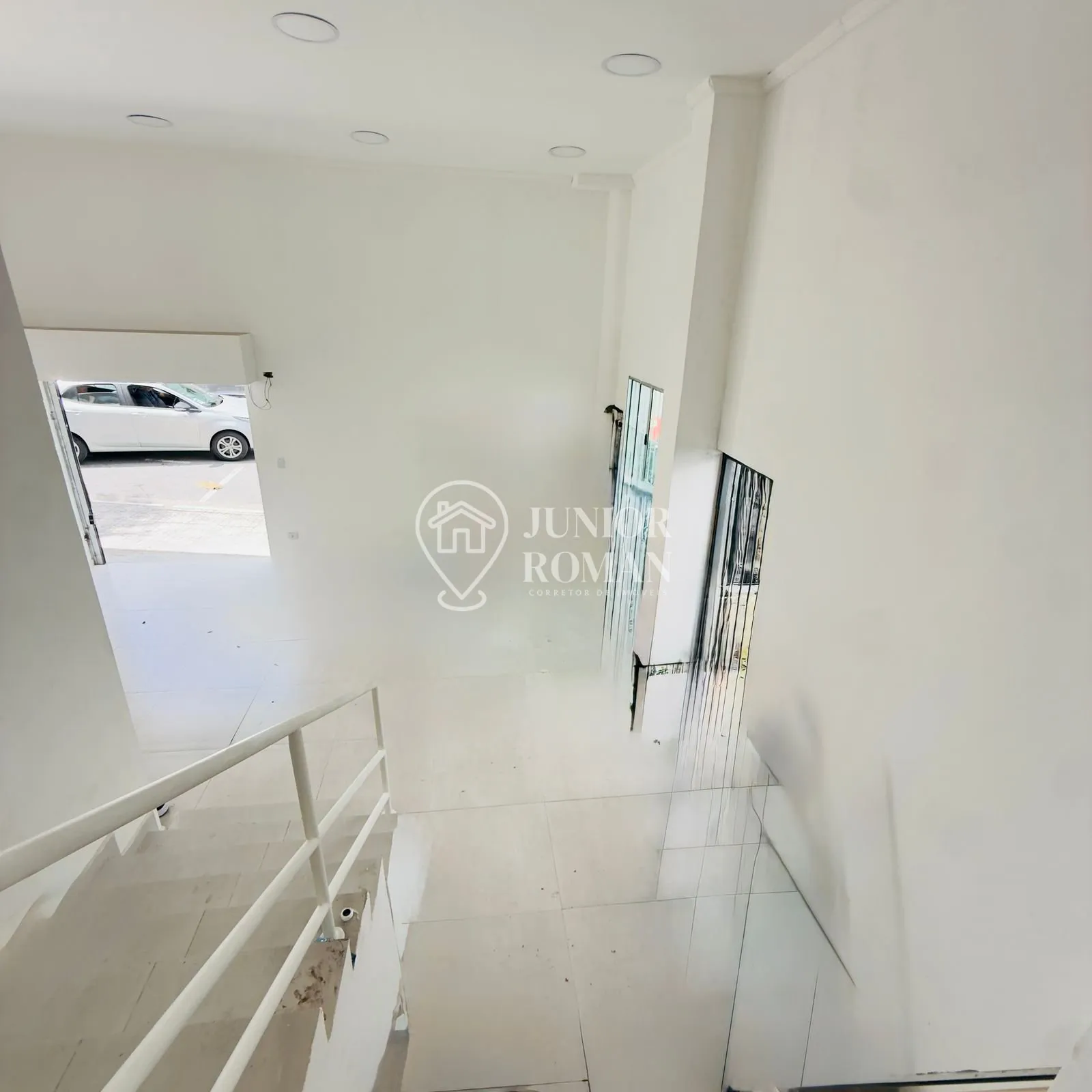 Imagem LOJA COMERCIAL NA MARECHAL DEODORO COM 200M², 10 SALAS, ELEVADOR E 2 VAGAS EM SBC