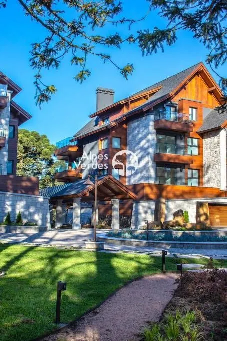 Foto do imóvel Vende-se Apartamento, no La Roca, em Gramado, Planalto, com 3 quartos.