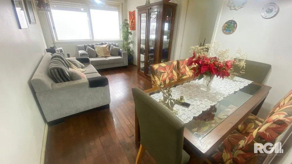 Imagem Apartamento à venda no Menino Deus, com 3 quartos (sendo 1 suíte), 3 banheiros, 1 vaga de garagem.- Cód. RP390226