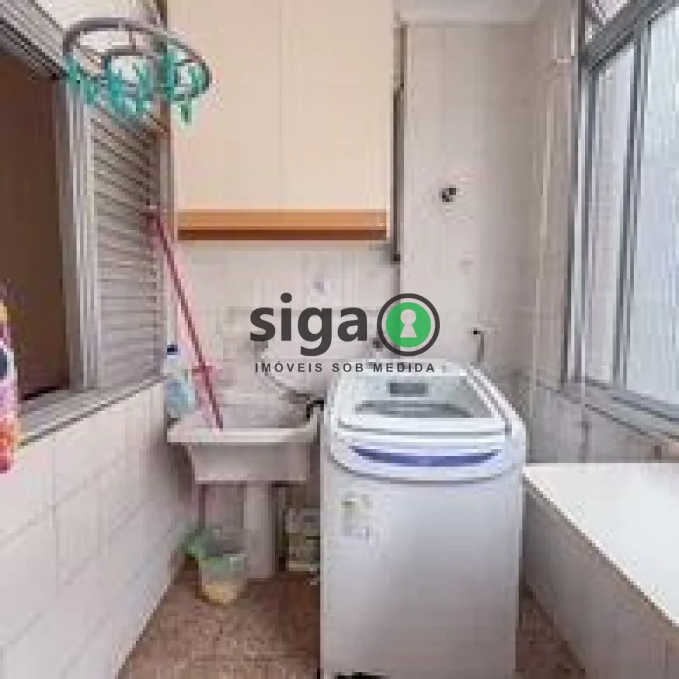 Imagem Apto para locação em Pinheiros com 165m², 4 quartos sendo 1 suíte, Mobiliado