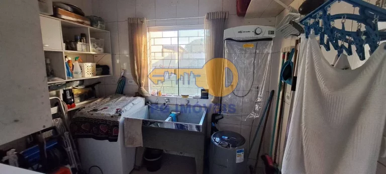 Imagem CASA 3 DORMITÓRIOS EM PRAIA DE LESTE