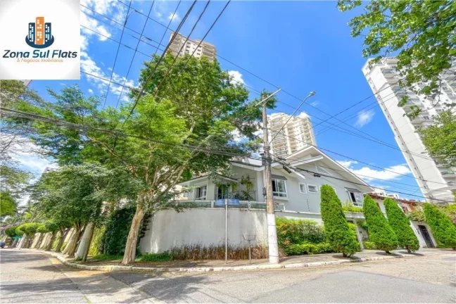 Imagem Casa Alto Padrão à Venda Na Vila Mariana Com 3 Suítes, 3 Vagas, Piscina Aquecida e Espaço Gourmet