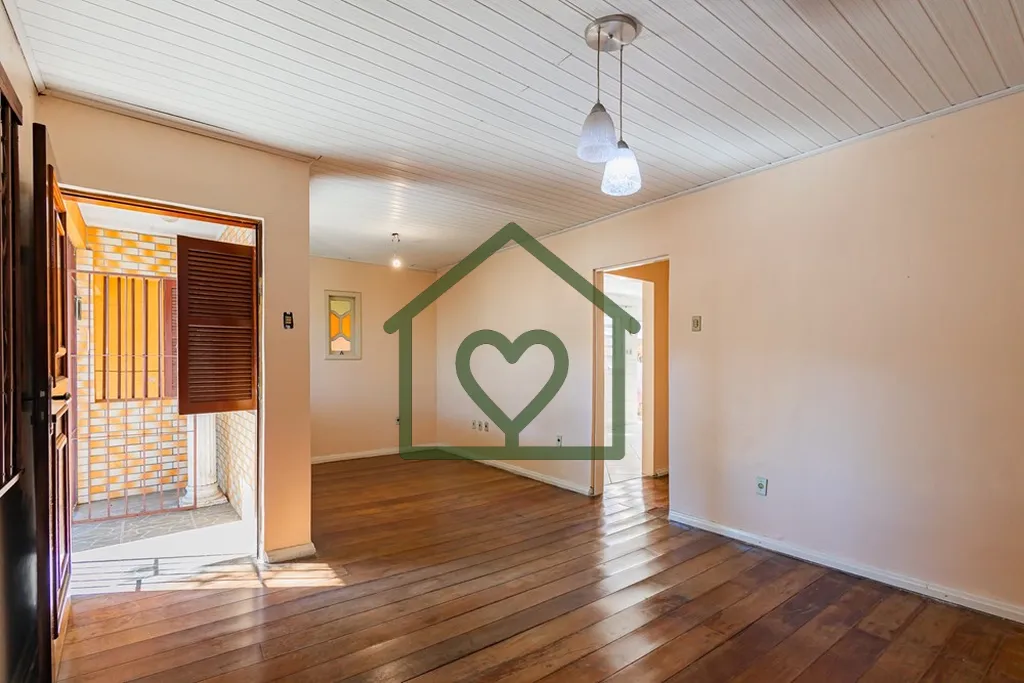 Imagem Casa residencial à venda no bairro Medianeira, em Porto Alegre

Excelente oportunidade para quem bu...