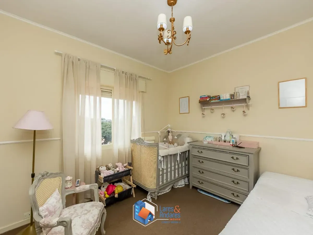 Imagem Casa para venda em Pacaembu com 3 quartos, 379m²