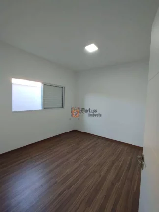 Imagem Casa com 2 dormitórios à venda, 68 m² por R$ 350.000,00 - Centro - Toledo/MG
