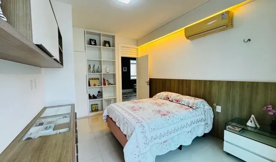 Imagem Casa de Condomínio com 5 Quartos à Venda, 488 m² em Cararu - Eusébio