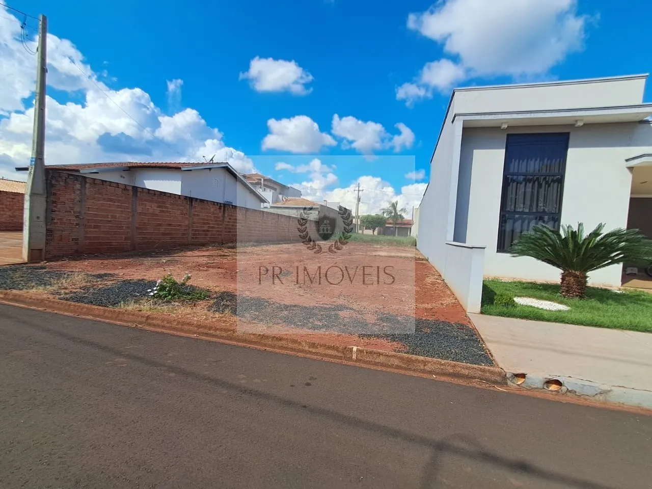 Foto do imóvel Terreno à venda em Araraquara-SP, Altos da Boa Vista: 250m² de oportunidade!