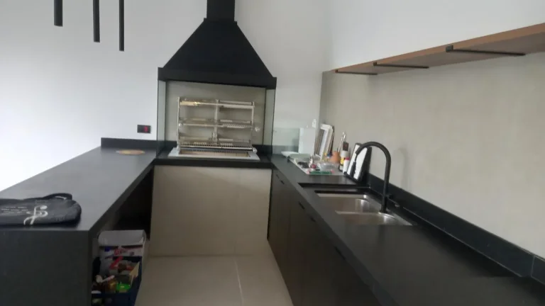 Imagem Casa para Venda em Itanhaém, Satelite, 4 dormitórios, 3 suítes, 4 banheiros, 3 vagas