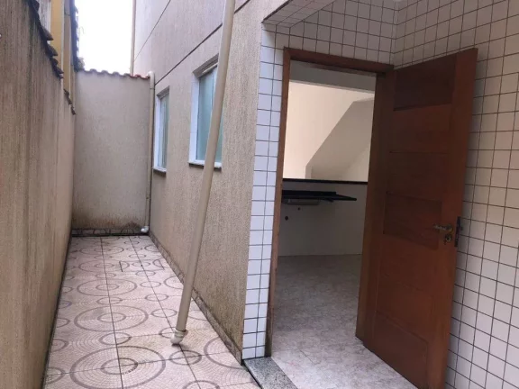Imagem Casa com 2 dormitórios à venda, 75 m² por R$ 416.000 - Nova Mirim - Praia Grande/SP