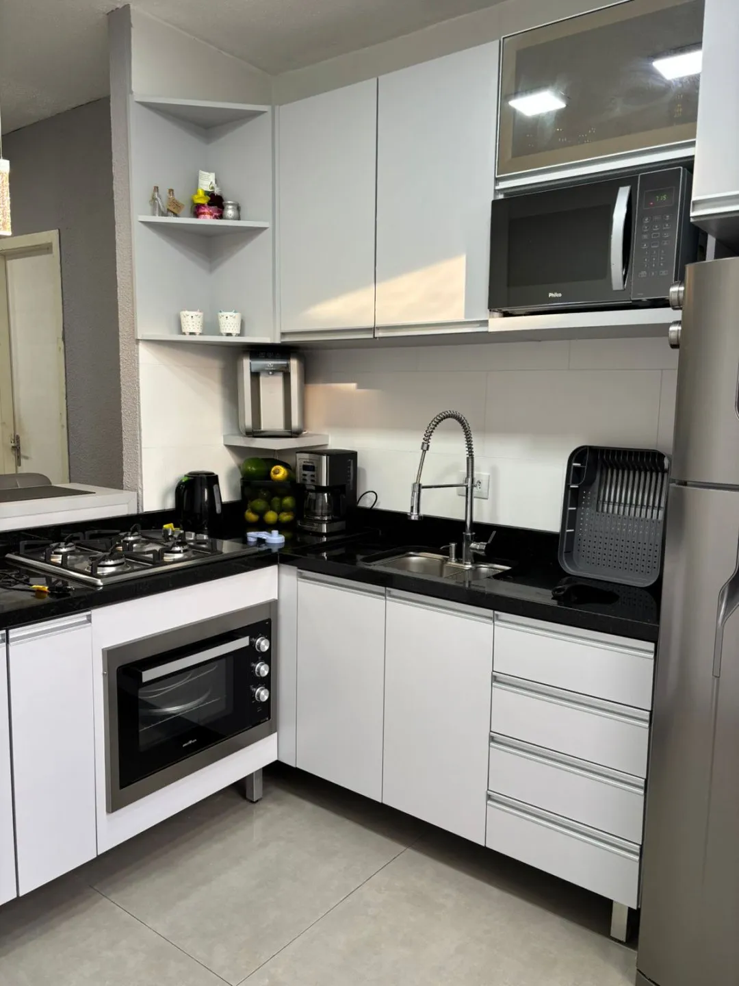 Imagem Casa em condomínio semi-mobiliada!