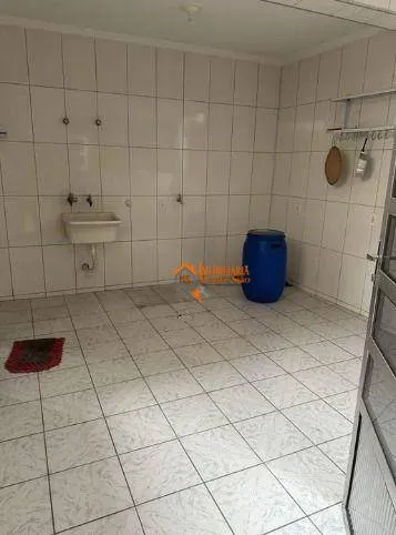 Imagem Sobrado com 3 dormitórios à venda, 250 m² por R$ 850.000 - Jardim Angélica - Guarulhos/SP