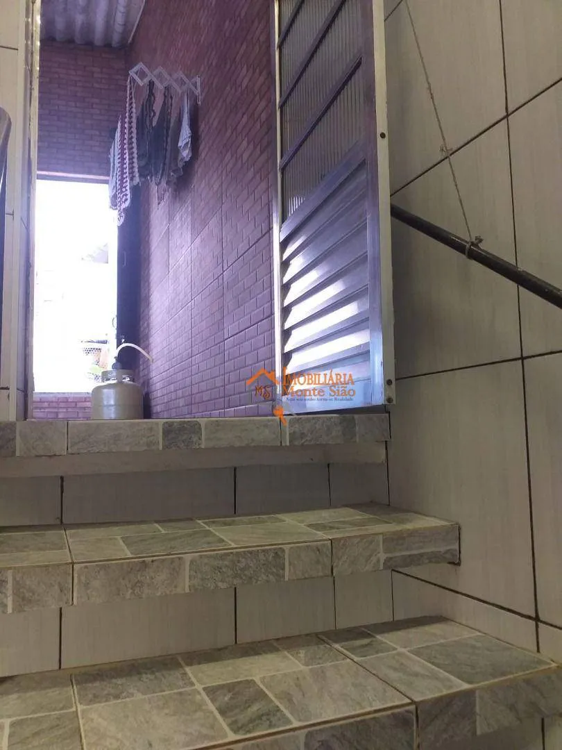 Imagem Sobrado com 4 dormitórios à venda por R$ 689.000,00 - Jardim Ponte Alta I - Guarulhos/SP