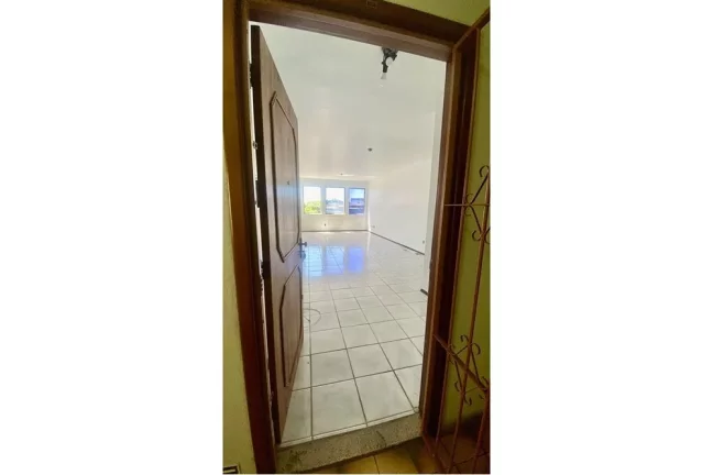 Imagem Sala para venda no bairro Moinhos de Vento em Porto Alegre