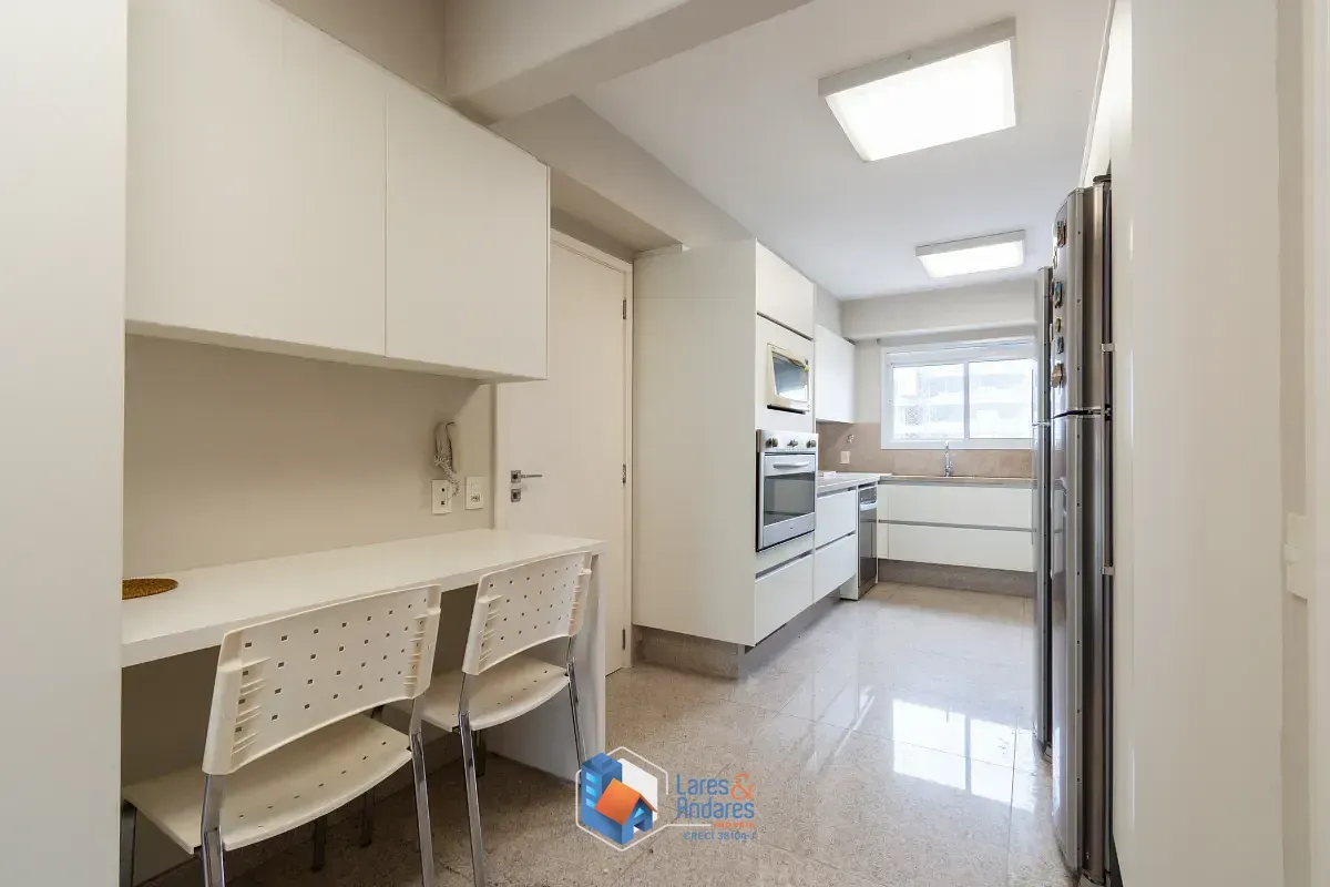 Imagem Apartamento para venda em Indianópolis com 3 quartos, sendo 3 suítes, 204m²