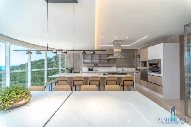 Imagem Apartamento Frente Mar para Venda em Balneário Camboriú, CENTRO, 4 dormitórios, 4 suítes, 6 banheiros, 4 vagas