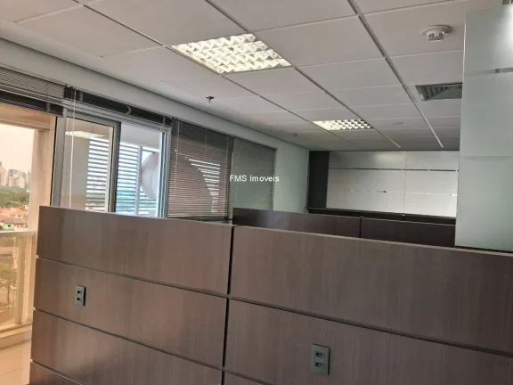 Imagem Conjunto comercial com 214m² próximo da Berrini.
