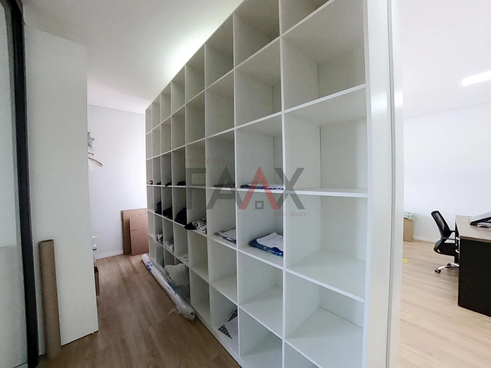 Imagem Prédio comercial de alto padrão para Venda no Bairro Santa Cruz