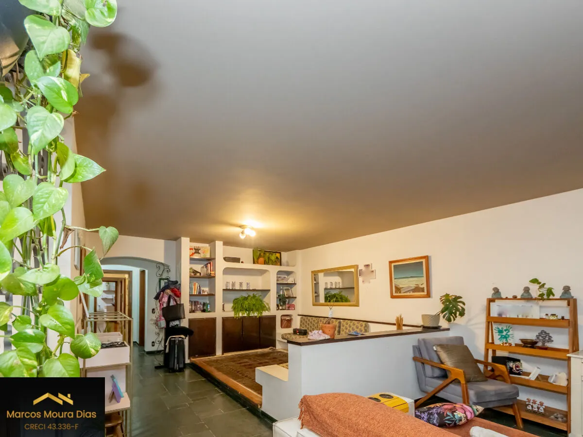 Imagem Apartamento em Perdizes com 4 quartos ( 1 suíte), , 215m². Edifício com Lazer e 1 apto por Andar