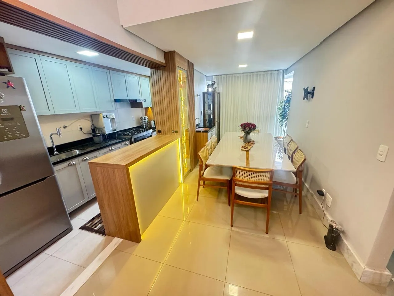 Apartamento com 4 Quartos à Venda, 140 metros em Praia de Itaparica - Vila Velha