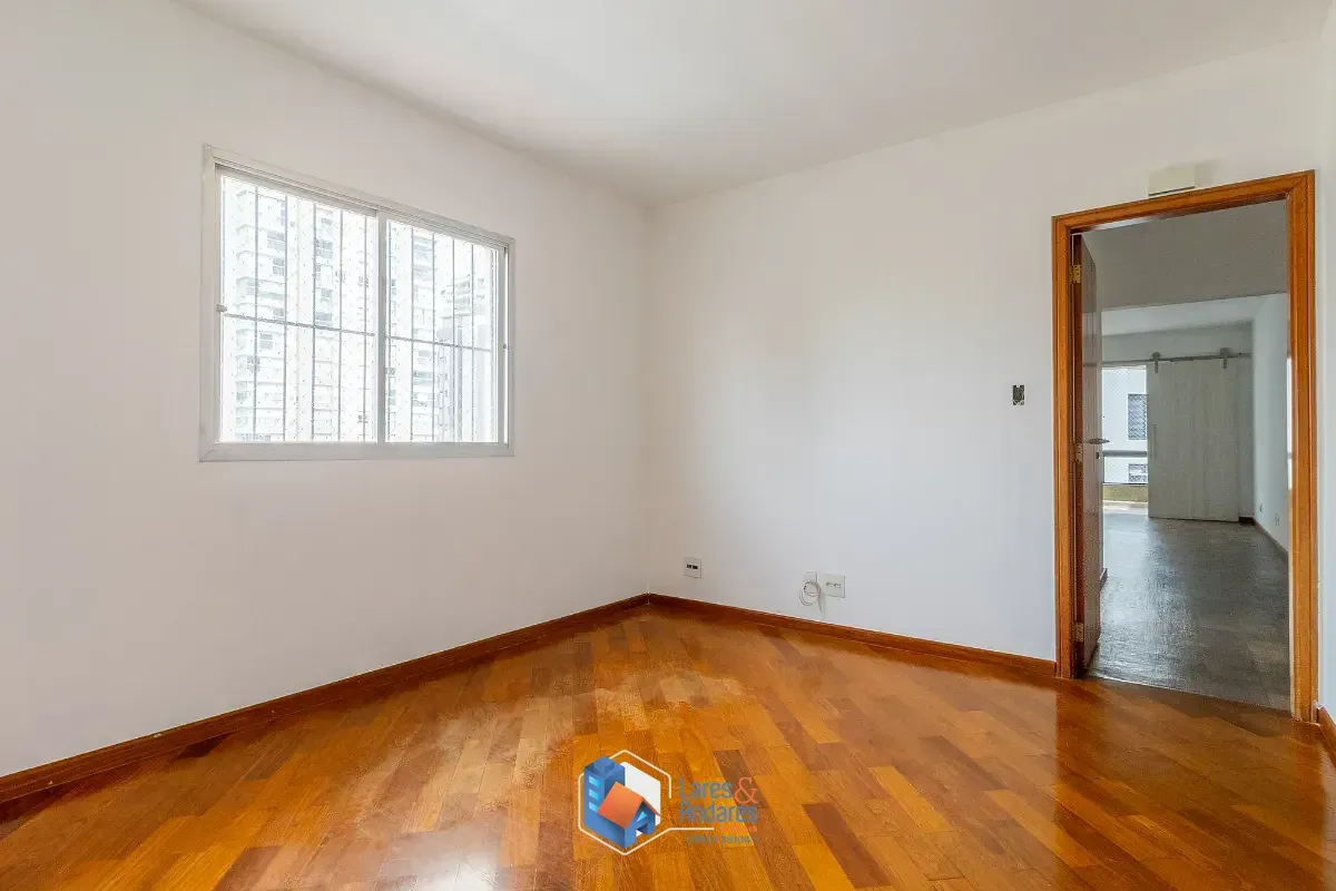 Imagem Apartamento para venda em Campo Belo com 3 quartos, sendo 1 suíte, 236m²