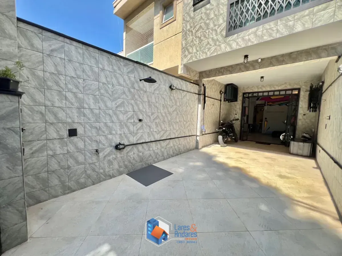 Foto do imóvel Sobrado para venda em Parque São Domingos com 3 quartos, sendo 1 suíte, 96m² em Rua Professora Altina Maynardi de Araújo