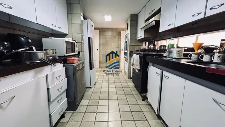 Imagem Vendo Apartamento com 370m na Beira Mar de Boa Viagem!