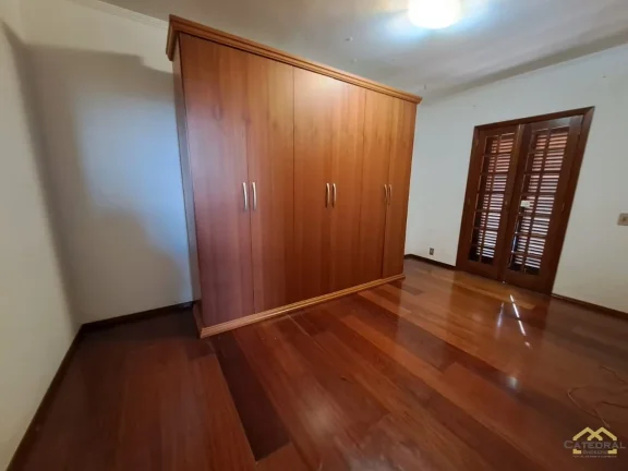 Imagem Casa com 433m² à Venda por R$2.800.000,00 com fino acabamento no Jardim Novo Mundo - Jundiaí/SP