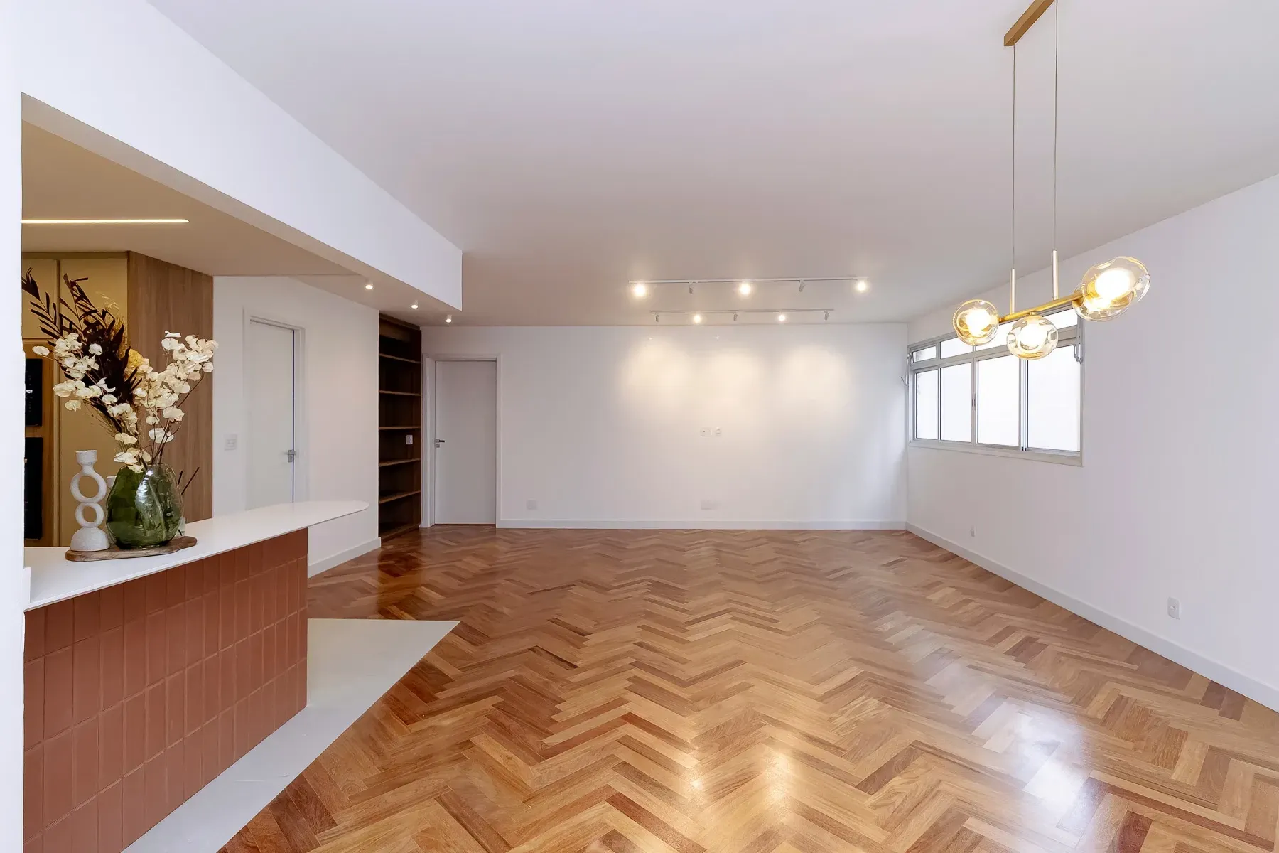 Imagem Apartamento com 3 Quartos à Venda, 154 m² em Itaim Bibi - São Paulo