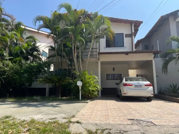 Imagem CASA RESIDENCIAL em MANAUS - AM, FLORES