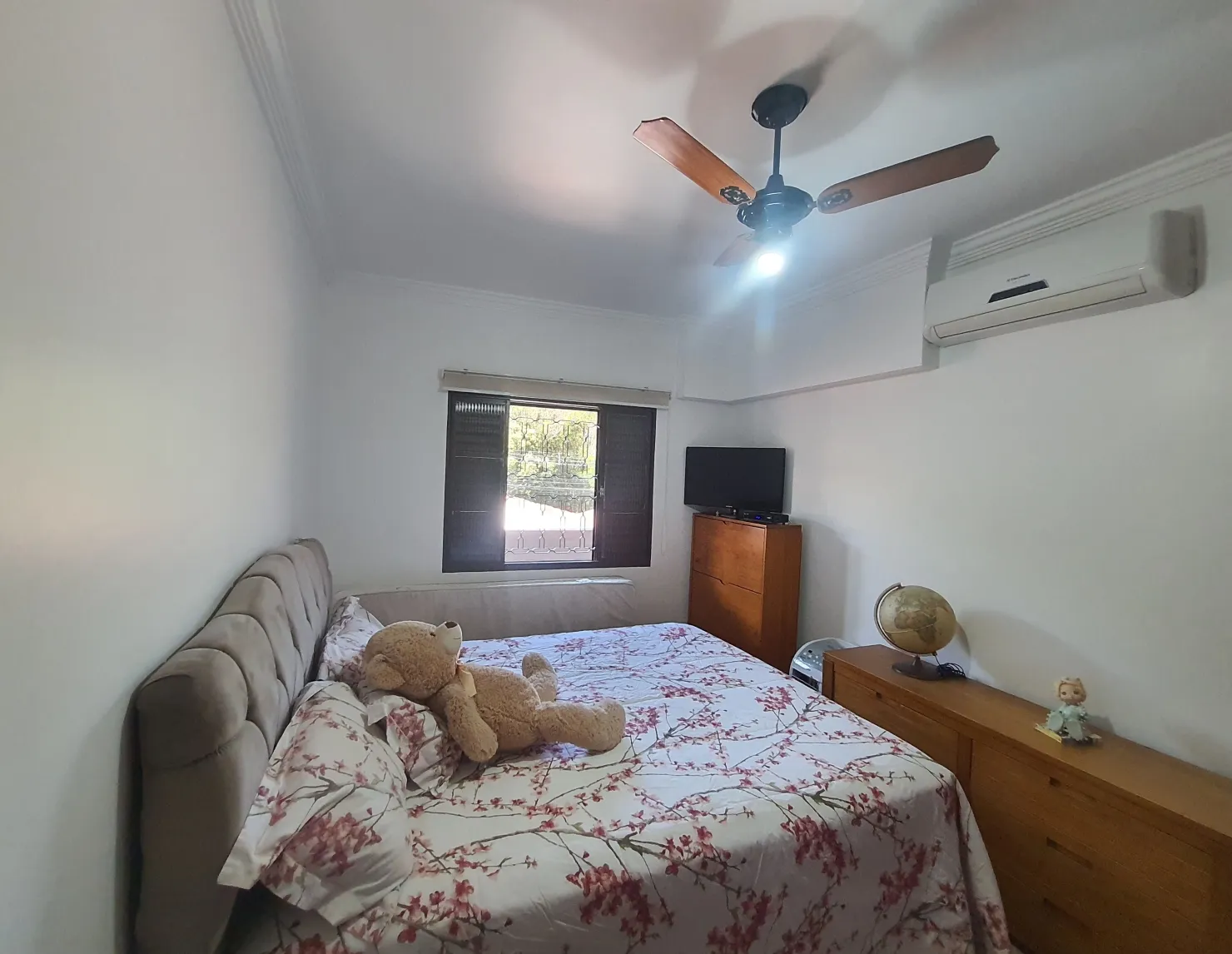 Imagem Sobrado à Venda, Comercial e Residencial Mombaça 1, Pindamonhangaba, SP