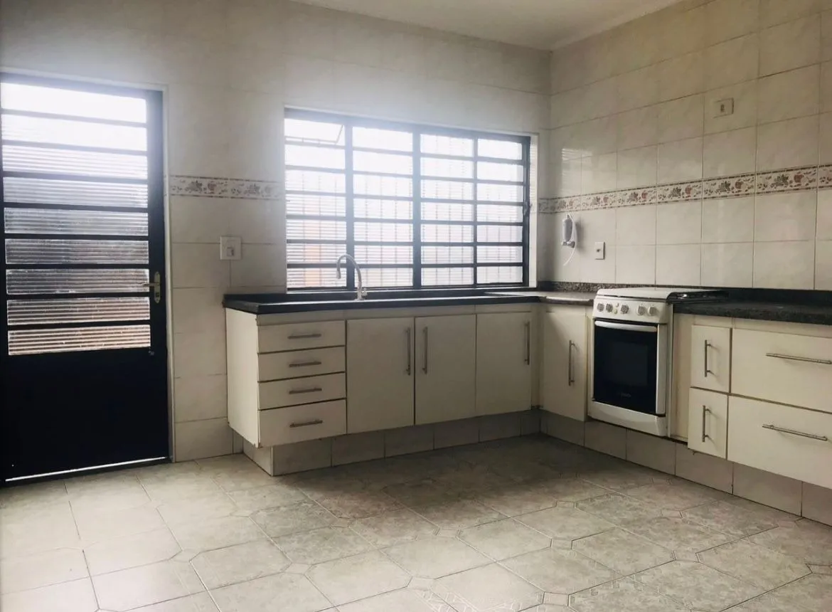 Imagem Casa 4 Dormitórios Residencial ou Comercial Vila Trujilo/ Sorocaba