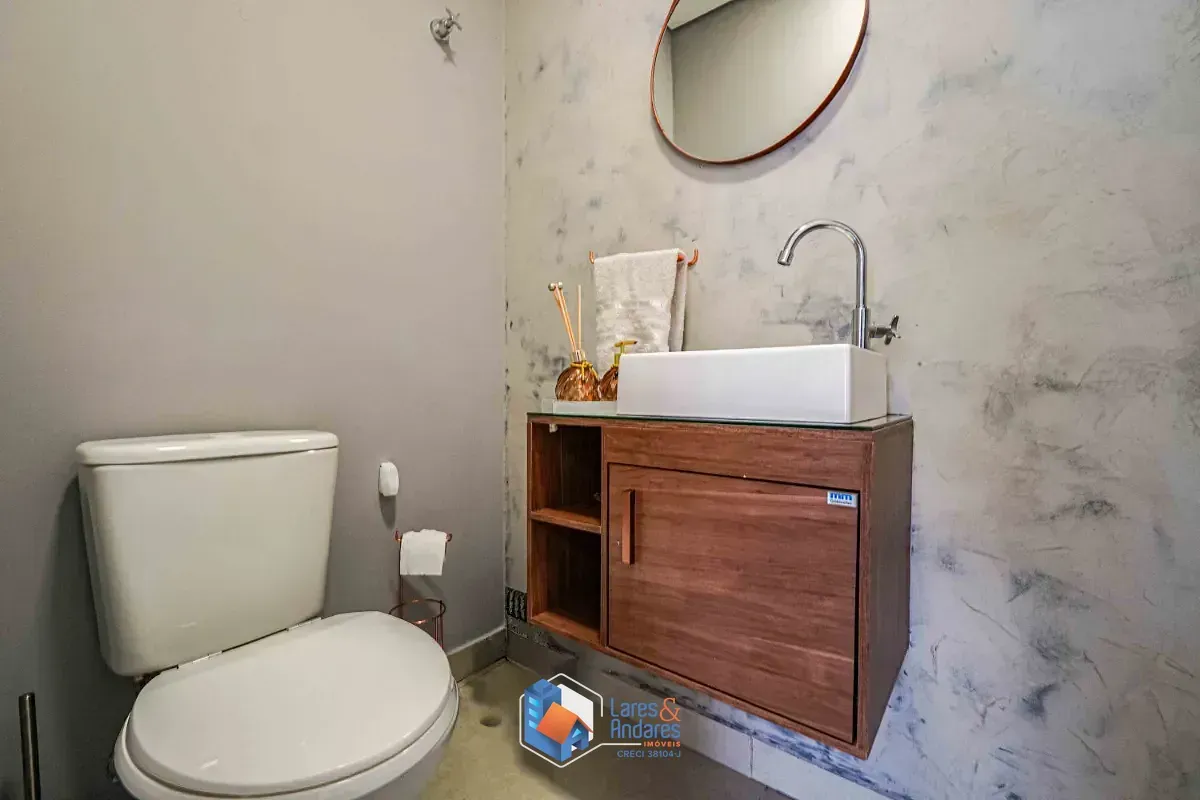 Imagem Duplex para venda em Saúde com 2 quartos, sendo 2 suítes, 105m²