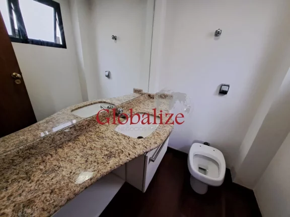 Imagem Apartamento á venda com 232m², 4 suítes, varanda de frente, 3 vagas por R$1.596.000,00 no Boqueirão em Santos