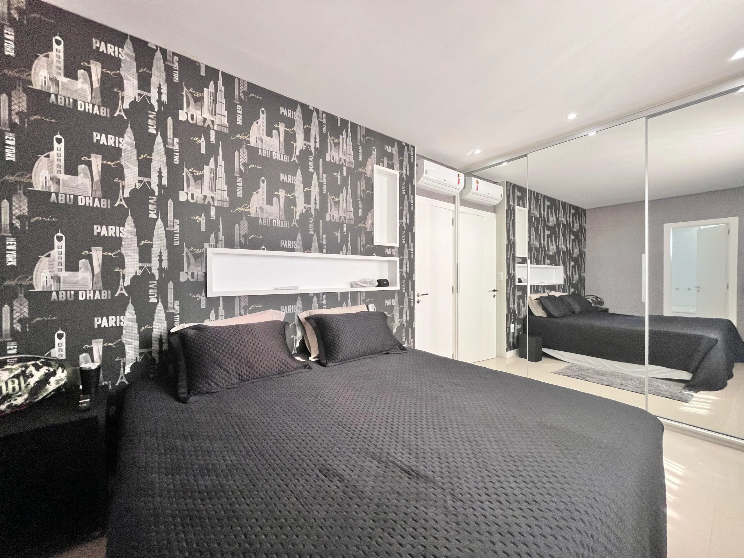 Imagem Apartamento com vista para o mar à venda com 148m2 por R$ 3.000.000,00