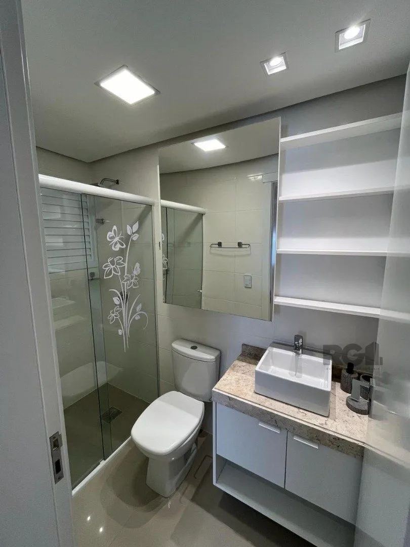 Imagem Apartamento com 2 dormitórios, sendo uma suíte, em empreendimento diferenciado em Capão da Canoa, no bairro Navegantes, próximo à divisa de Atlântida