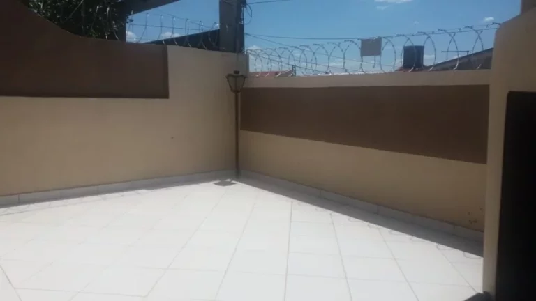 Imagem Otima casa, muito bem localizada!!
