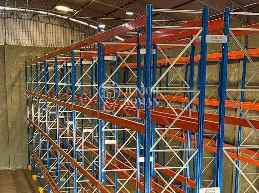 Imagem GALPÃO 600M2 COM ESTRUTURA DE PALETIZAÇÃO E PLACA SOLAR EM LUIS EDUARDO MAGALHÃES/BA