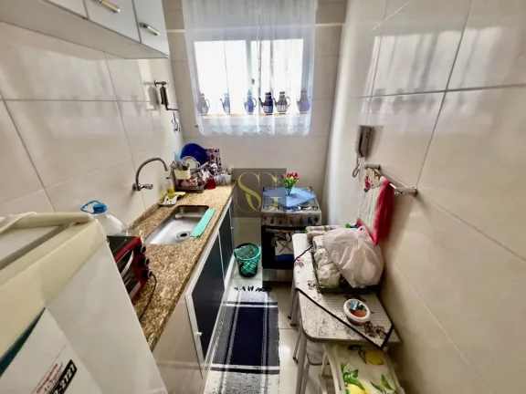 Imagem Apartamento para Venda em Teresópolis, Jardim Cascata, 1 dormitório, 1 suíte, 1 banheiro, 1 vaga