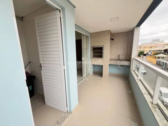 Imagem Lindo Apartamento 3 dormitórios próximo a praia de Bombas