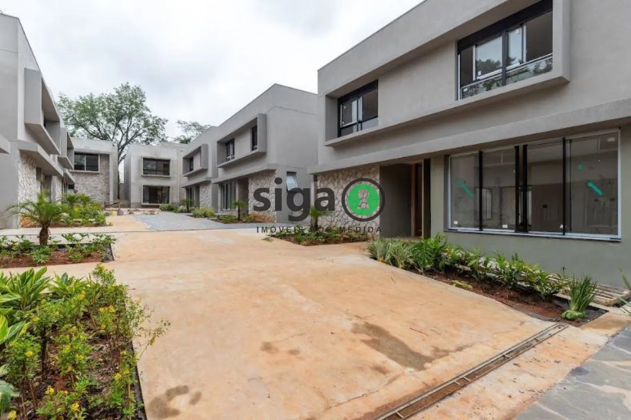 Foto do imóvel Casa em Condomínio para venda na Chácara Santo Antônio, São Paulo - SP