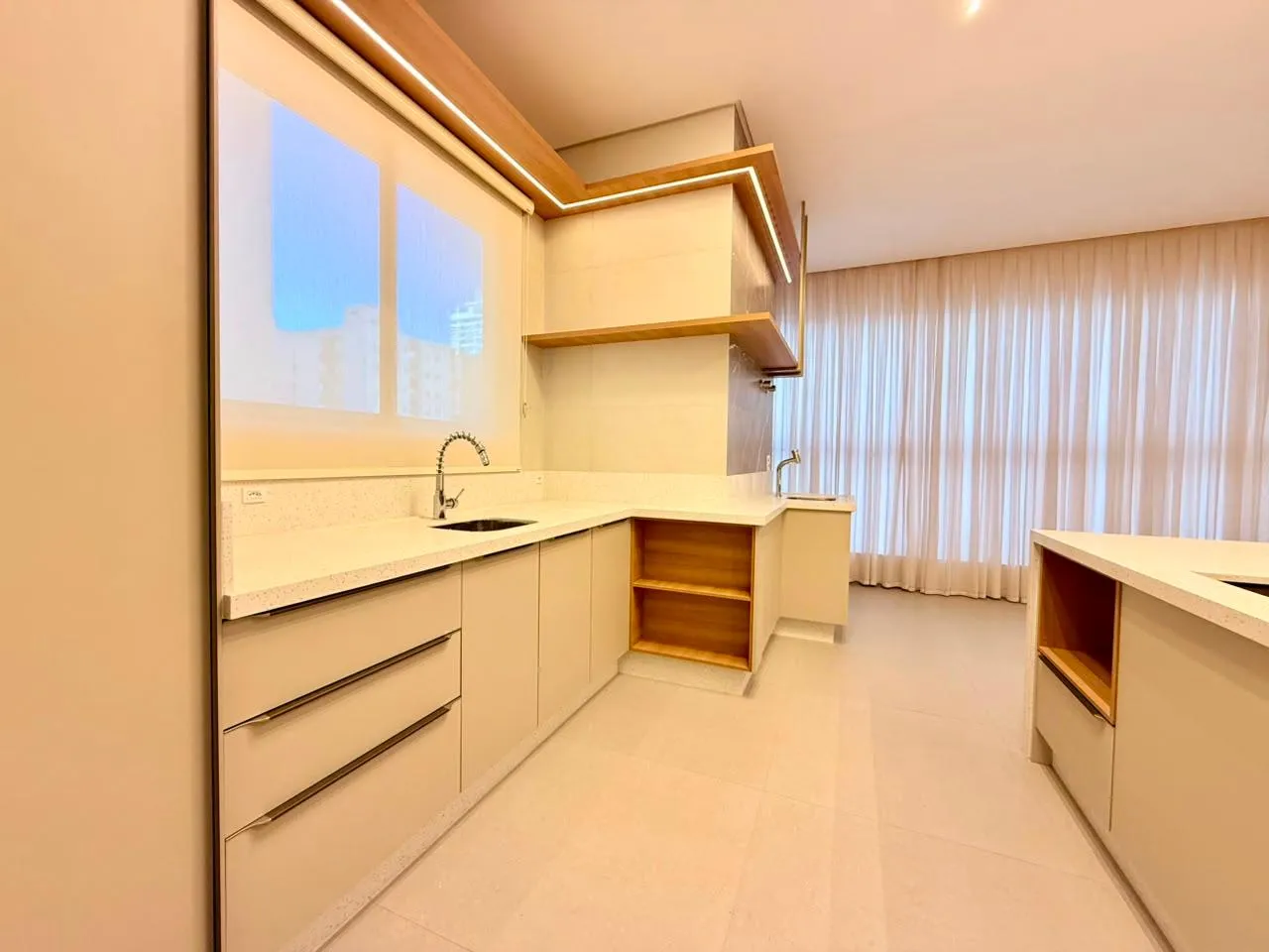 Imagem Apartamento à venda com 124.1m2 por R$ 2.450.000,00