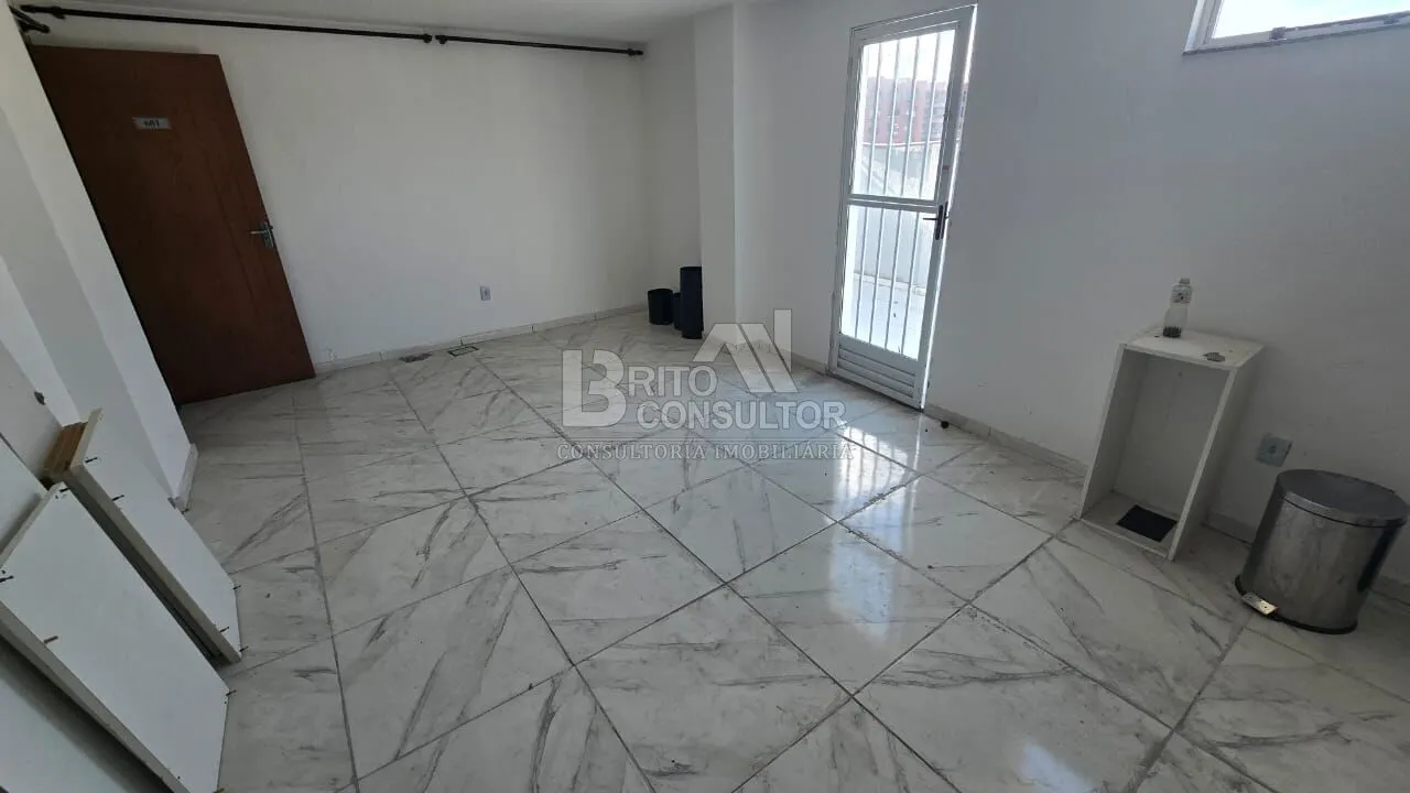 Imagem Vendo Sala Comercial, 28 m², em Alcântara, São Gonçalo/RJ